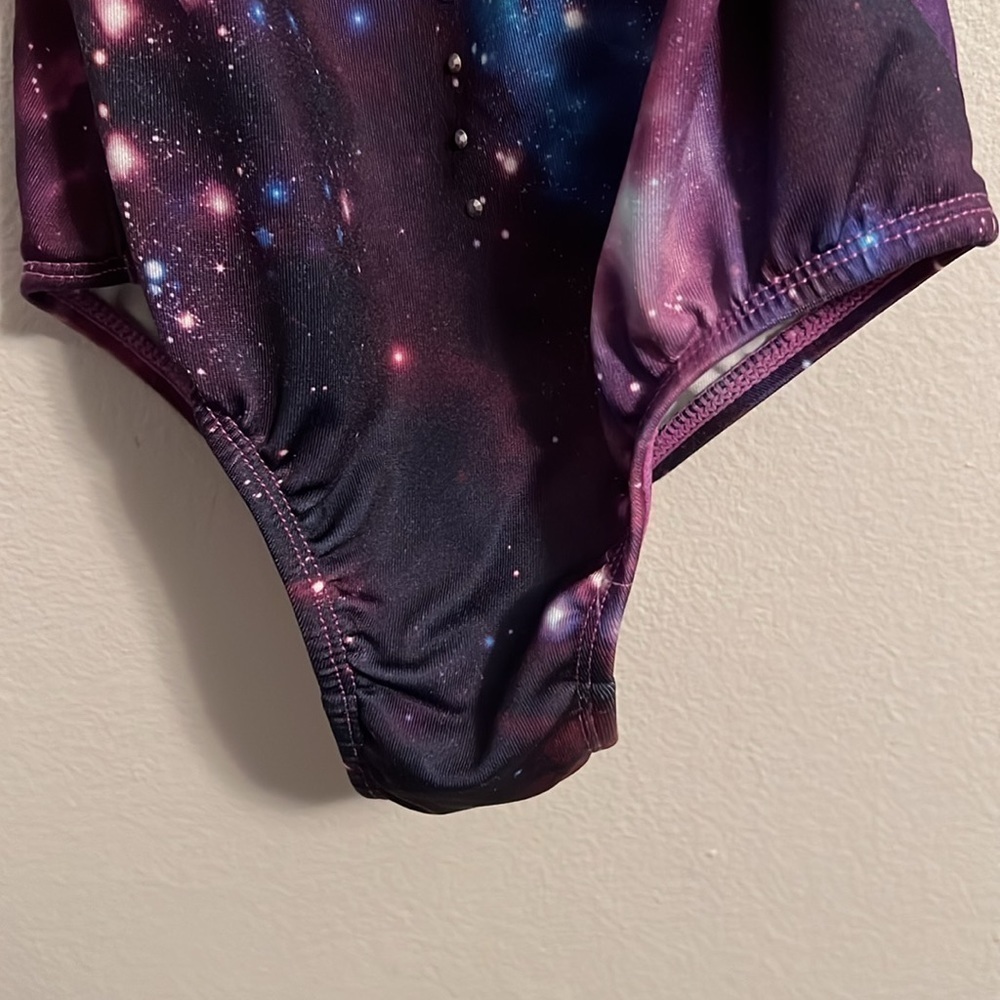 Girls more than magic swimsuit medium 7/8 - Picture 5 of 9